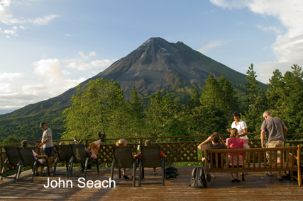 arenal volcano