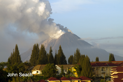 Sinabung volcano eruption