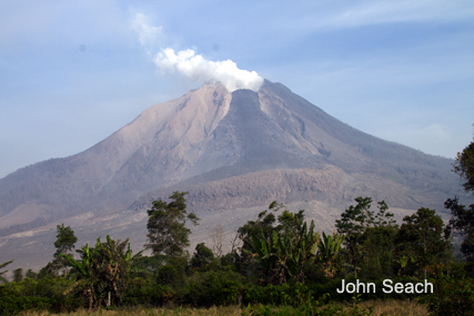 sinabung volcano 2014