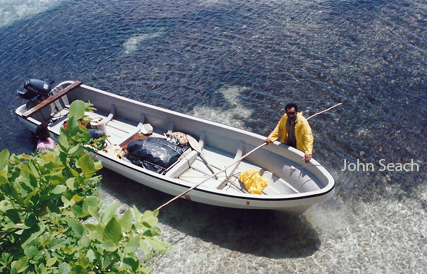 tinakula boat trip