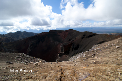 red crater tongariro volcano